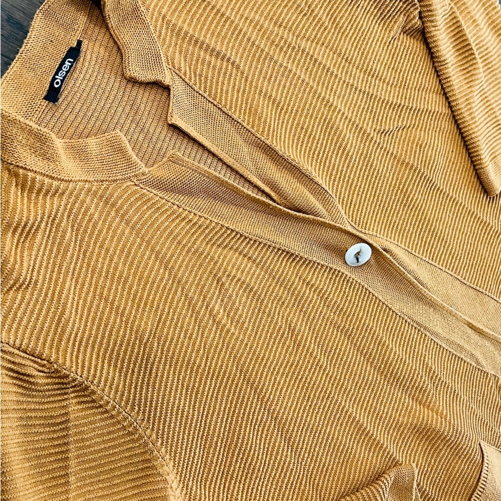 Olsen Cardigan - Picture 9 of 12